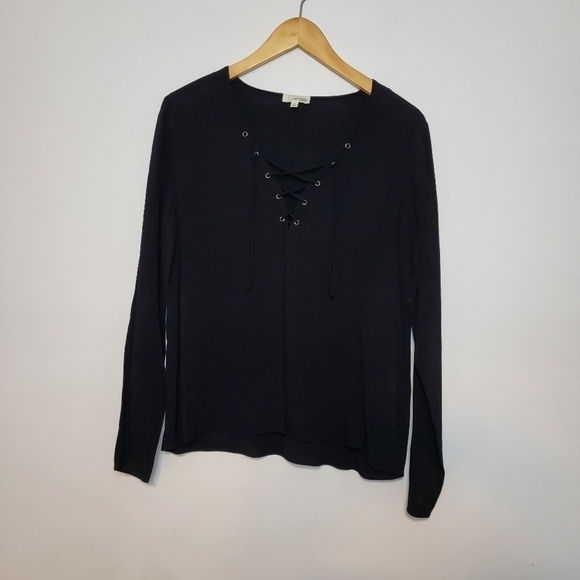 Aritzia Wilfred Free Black Lace Up Top Size S - Picture 2 of 9